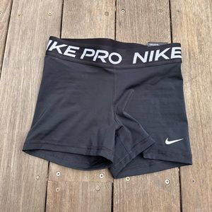 Nike Pro Shorts Tight Fit 3” inch